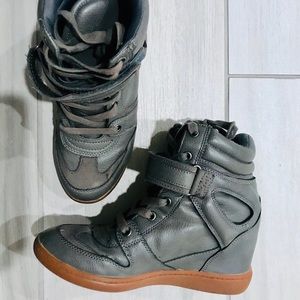 SOLD Aldo fashion sneakers